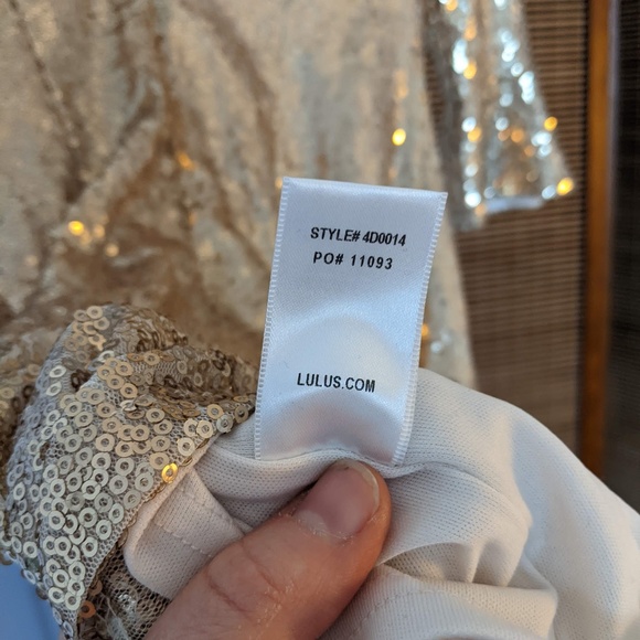 Lulu's gold shimmer sequin mini dress | Size medium (fits small!) โจ - Picture 9 of 16